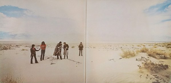 Wings (2) - Venus And Mars (LP, Album) - Image 2